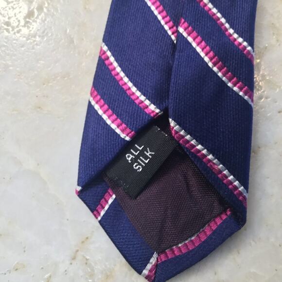 CORPORATE IMAGE SILK TIE, - Picture 4 of 7